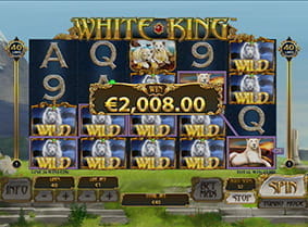 Hoher Gewinn durch Wild Symbole bei White King