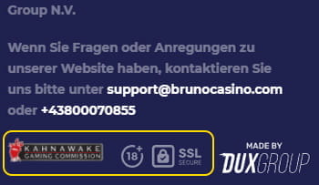 Der Footer auf der Bruno Casino Seite mit Logos und Unternehmensinformationen.