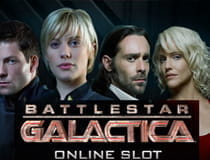 Das Bild zeigt den Battlestar Galactica.