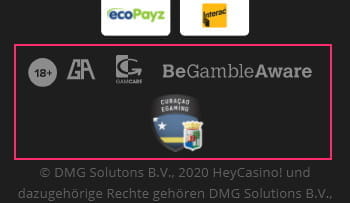 Der Footer im HeyCasino! mit Infos zur Lizenz, Spielerschutz und Zahlungsoptionen.
