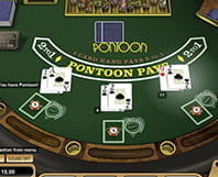 Der Blackjack Pontoon Spieltisch Aufbau mit drei ausgeteilten Händen