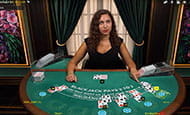 Eine Blackjack Dealerin im Live Spielothek von Bet3000.