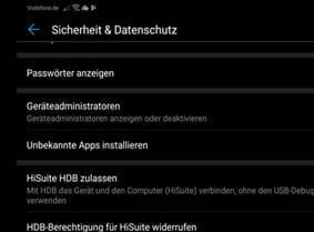 Das Bild zeigt die Sicherheitseinstellungen im Android Betriebssystem mit erweiterten Optionen zu den Apps und Berechtigungen.