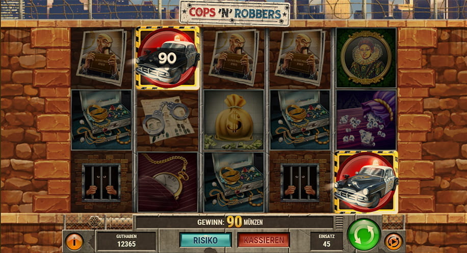 Ein Gewinn mit zwei Scattern beim Slot Cops 'n' Robbers von Play'n GO.