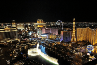 Das Bild zeigt die Skyline von Las Vegas.