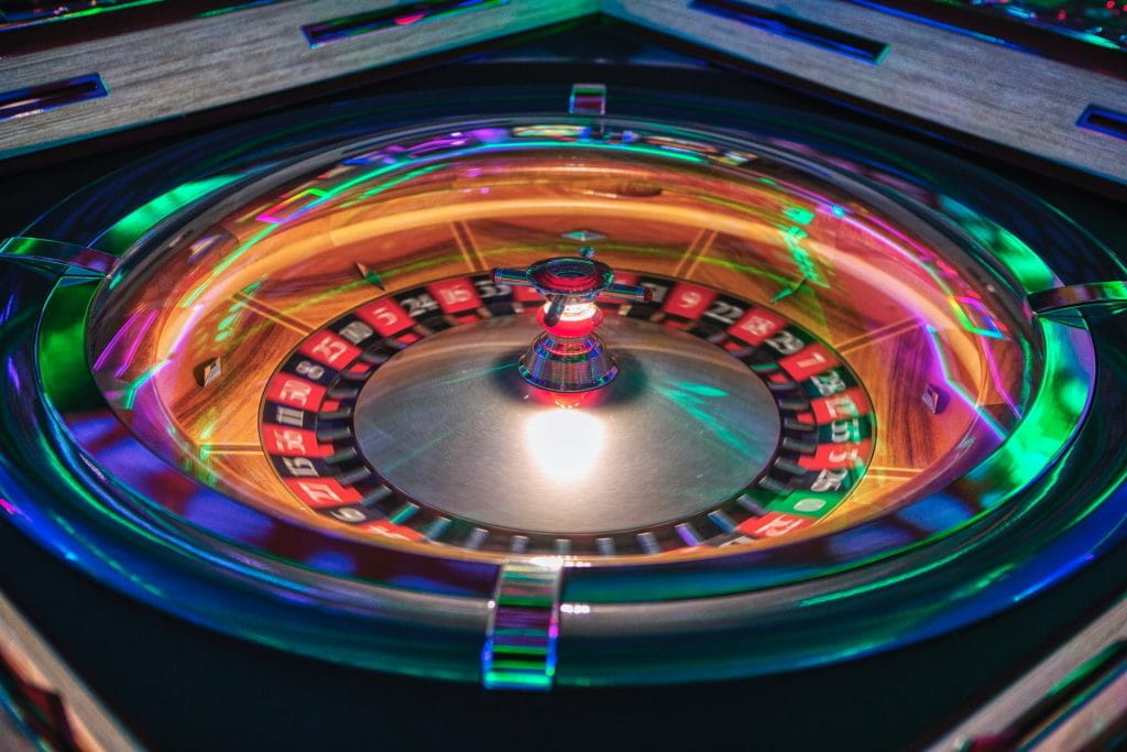 Der Zylinder eines Roulette-Tisches.