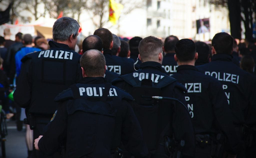 Eine Polizeimannschaft während einer Demonstration.