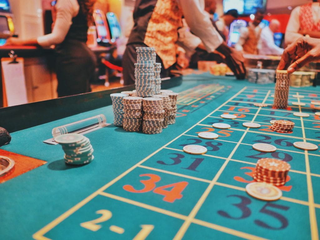 Spieltisch in einem Casinohotel in Kinshasa.