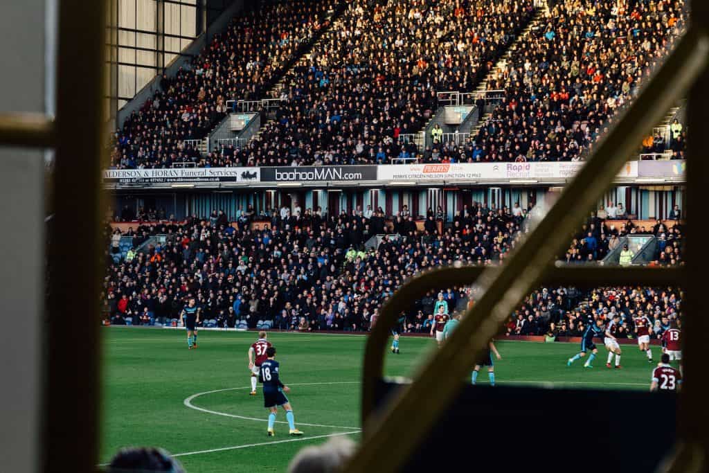 Ein Heimspiel des FC Burnley in der englischen Premier League.