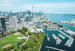 Blick auf die Skyline von Toronto, Kanada.